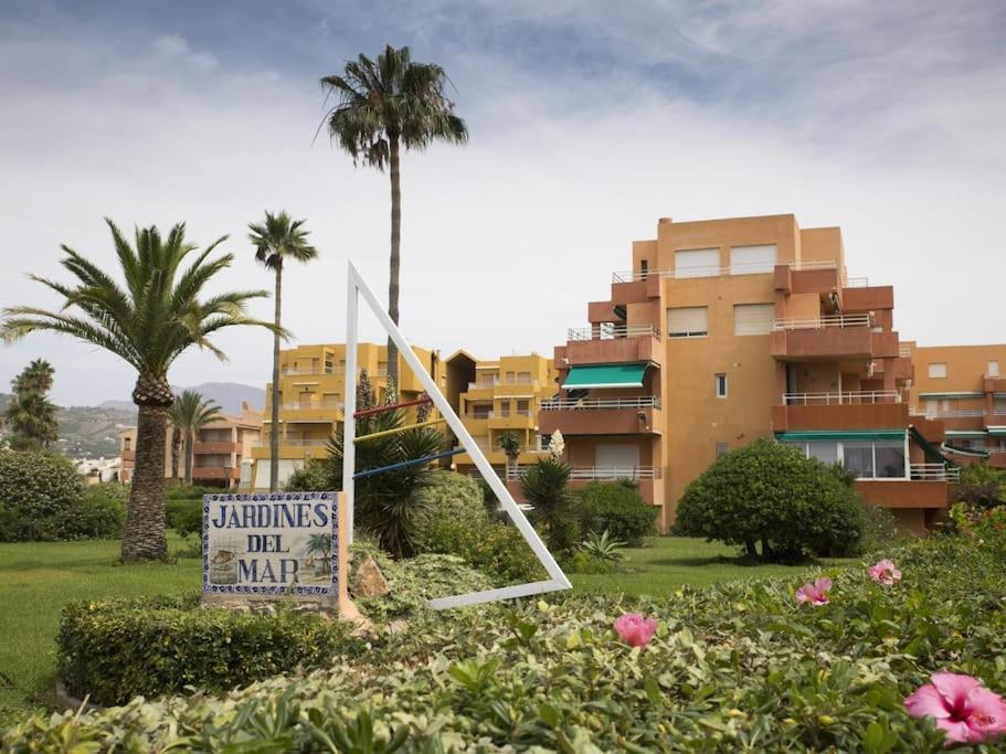 Jardines Del Mar Salobrena Apartment Luaran gambar